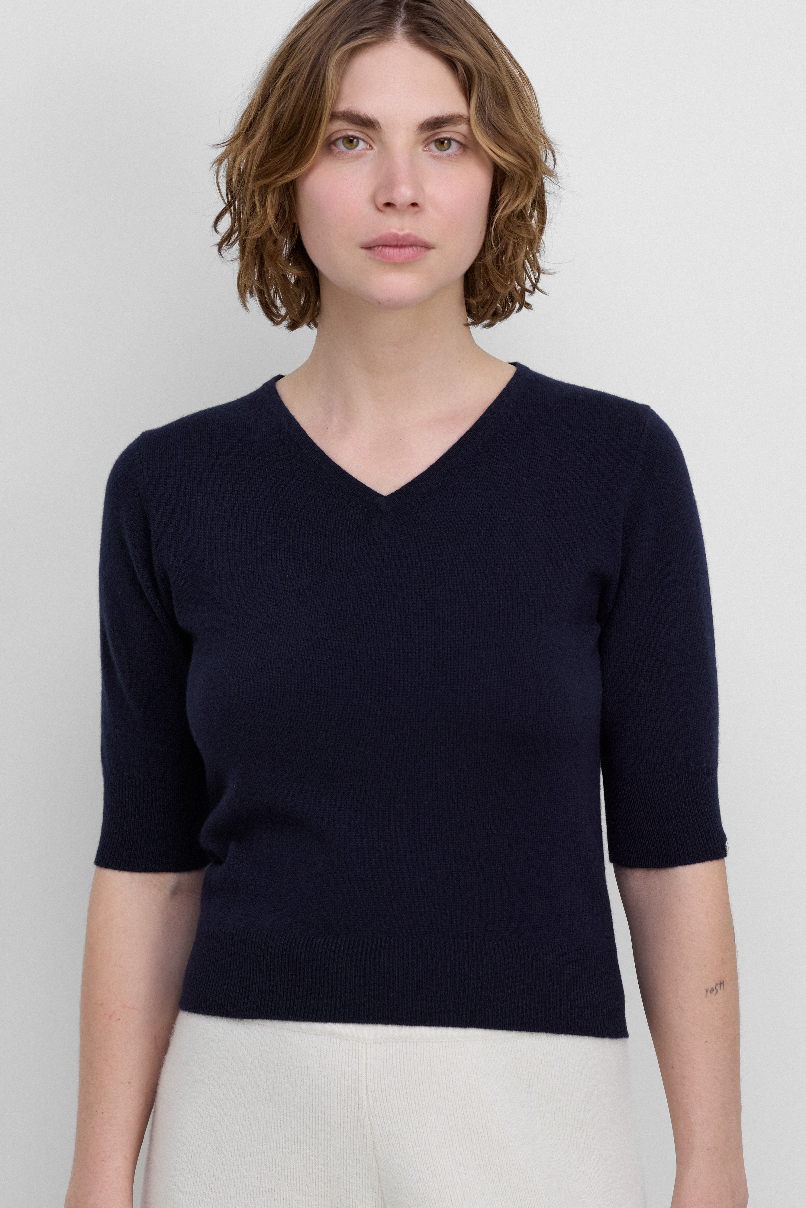 extreme cashmere short-sleeved sweater light – 400 mel