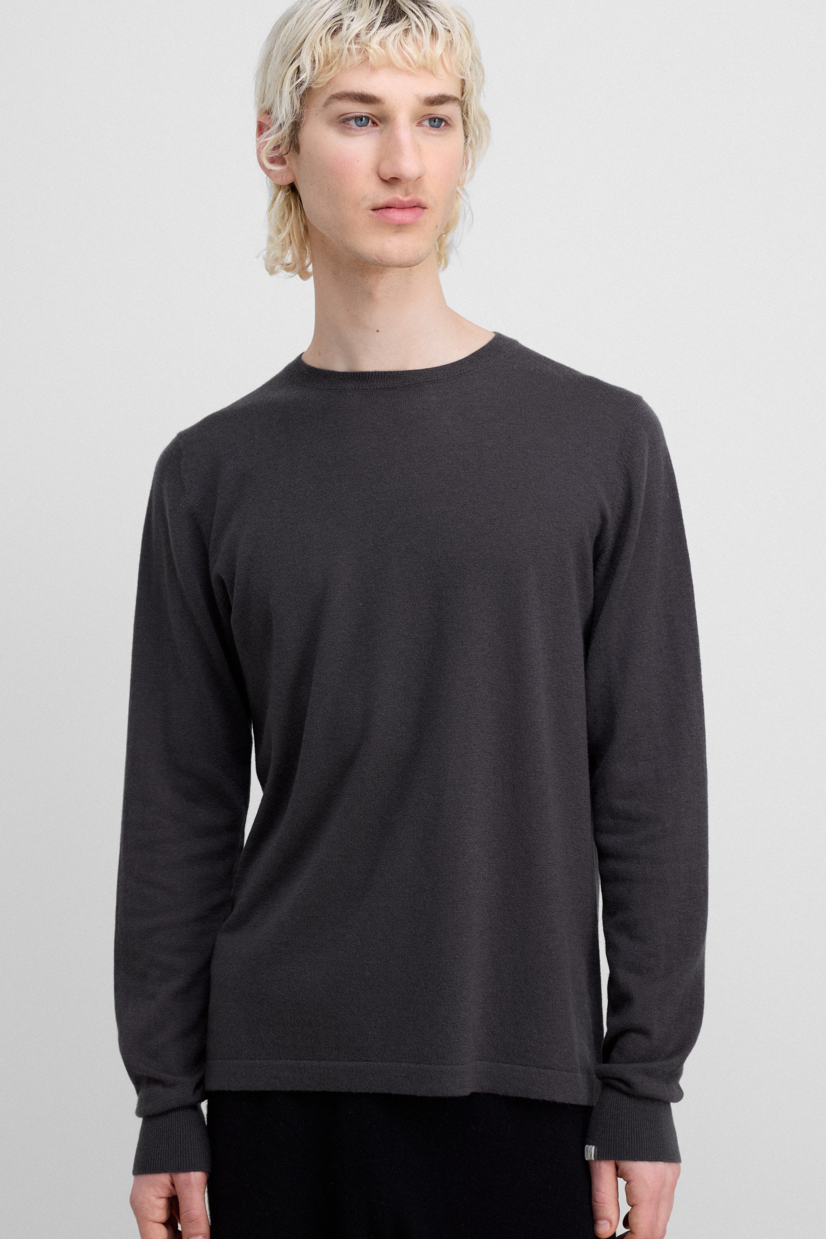 extreme cashmere crewneck sweater unisex – 53 crew hop