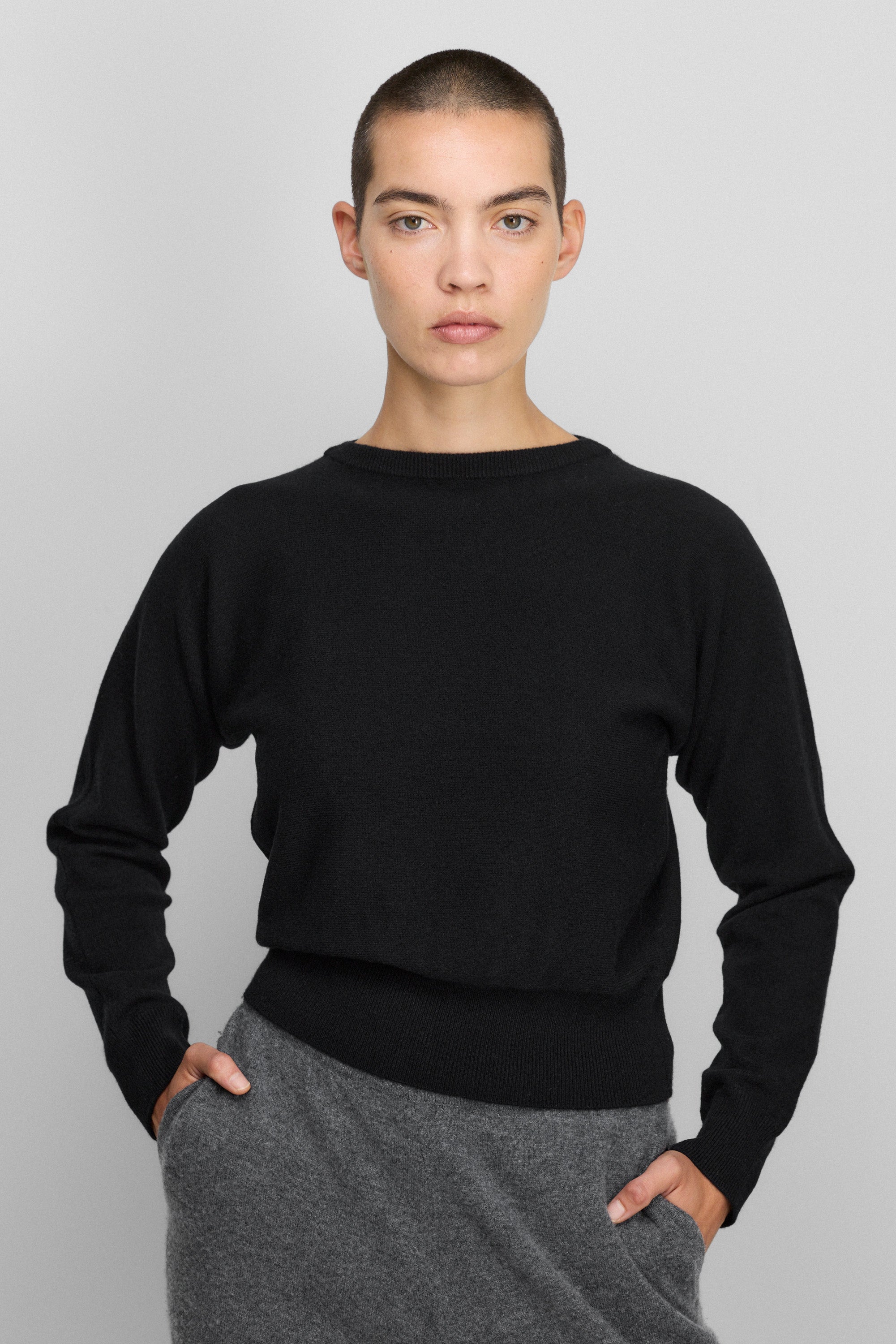 トップス SHIPS for women extreme cashmere:bobby extreme cashmere crewneck sweater petite – 382 belle