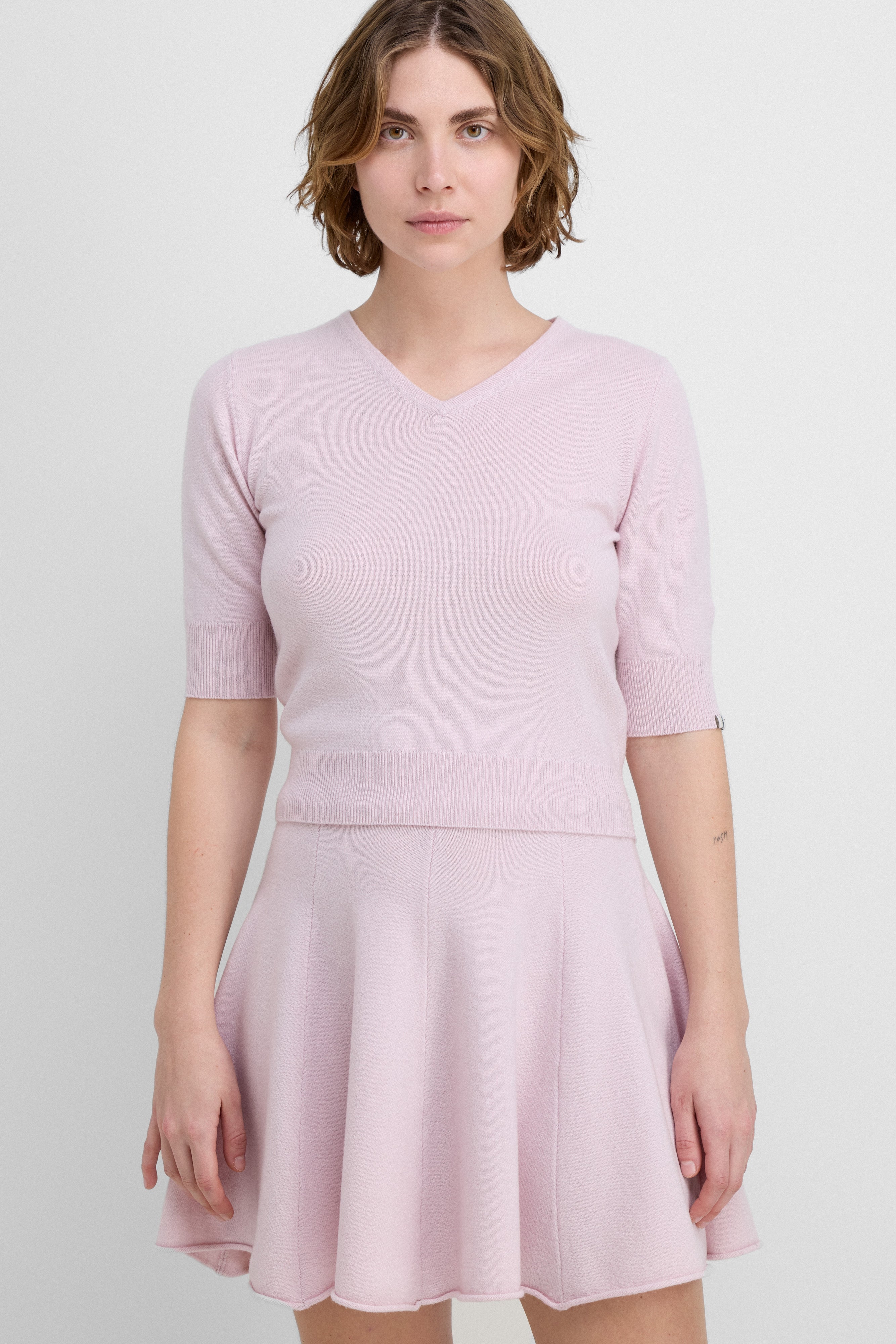 新品未使用　EXTREME CASHMERE short pullover extreme cashmere short-sleeved sweater light – 400 mel