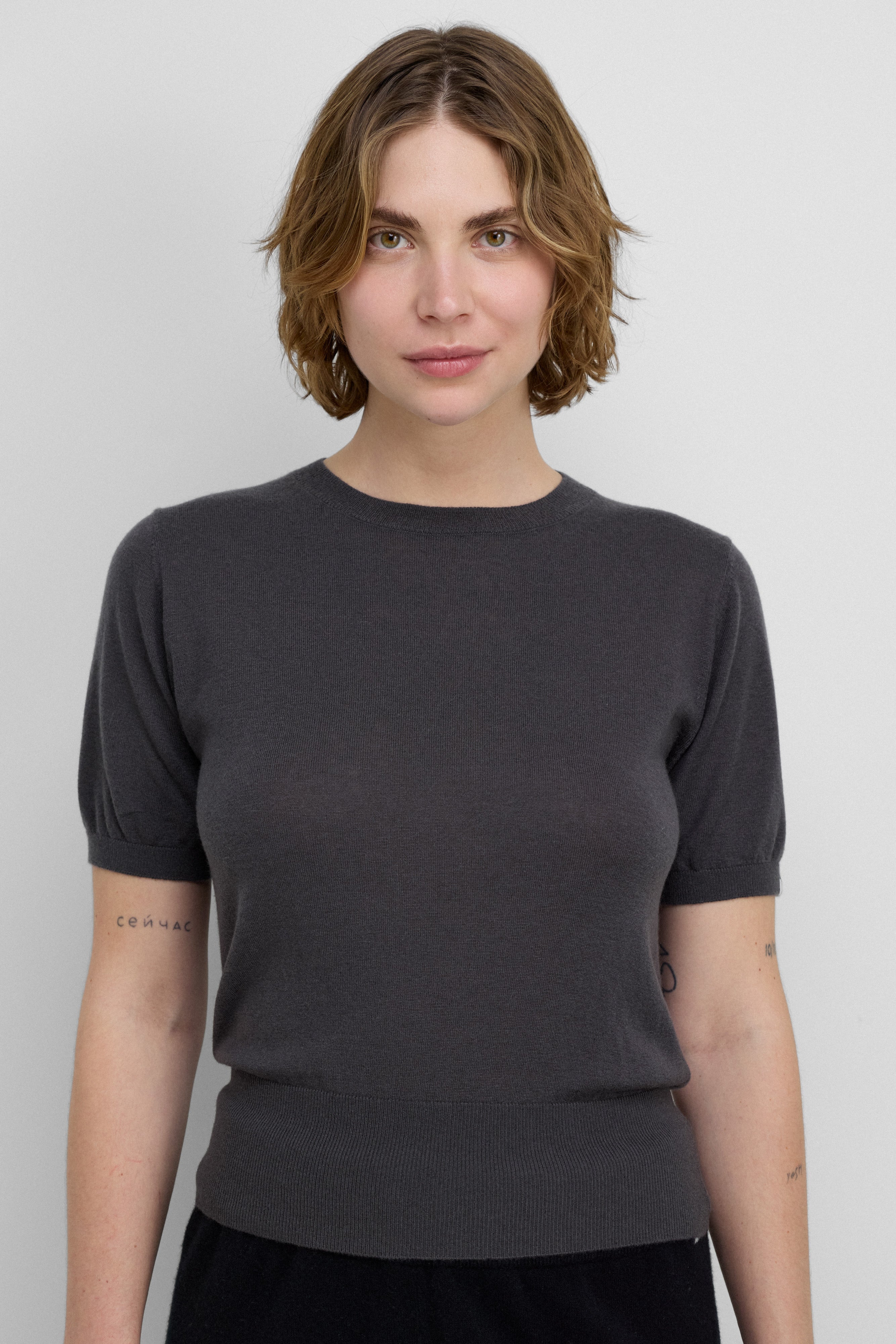 レビューの多い高評価商品特集！ extreme cashmere luxury effortless – t-shirts and tops トップス