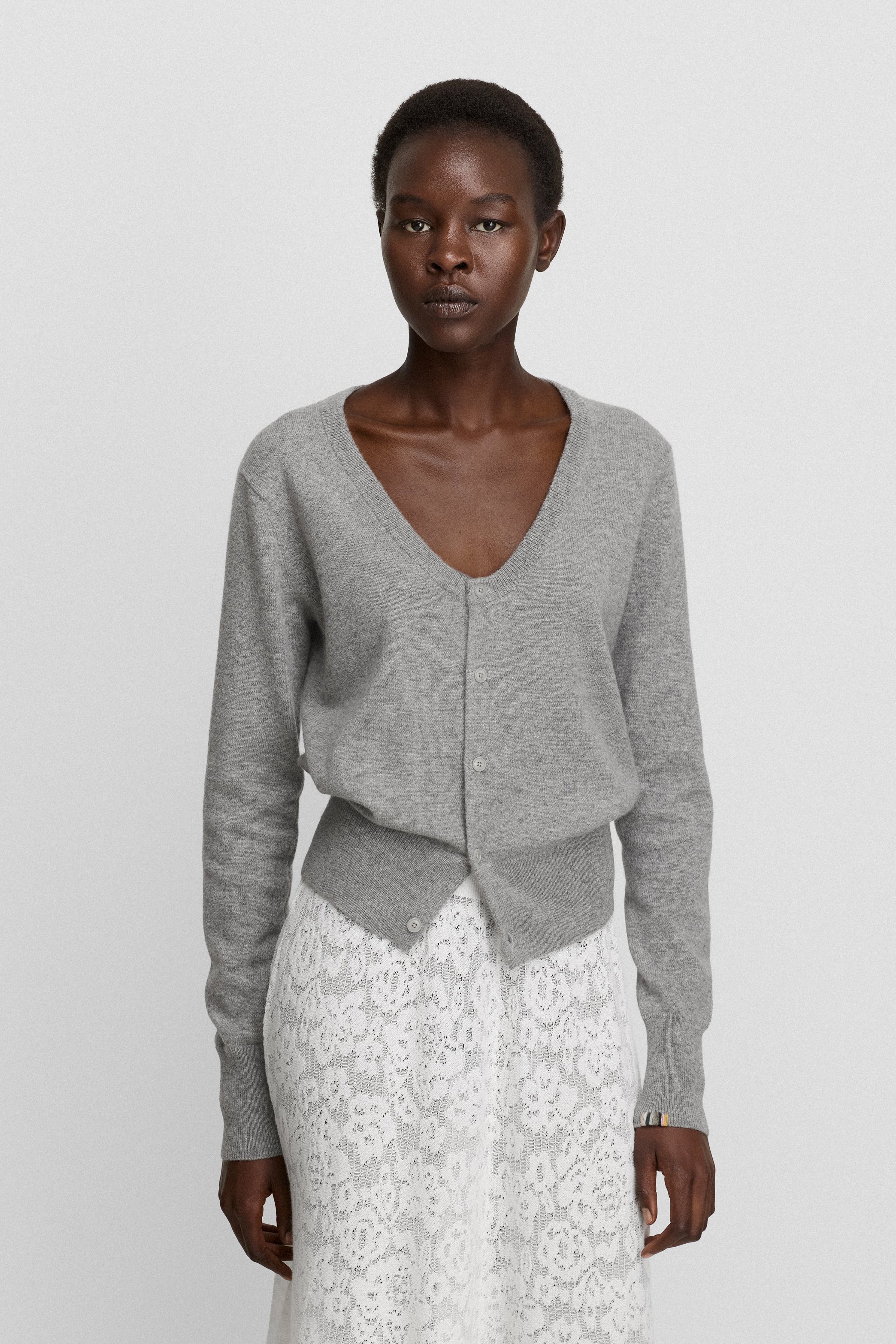 extreme cashmere scoop-neck cardigan 511 dorothea – extreme cashmere x