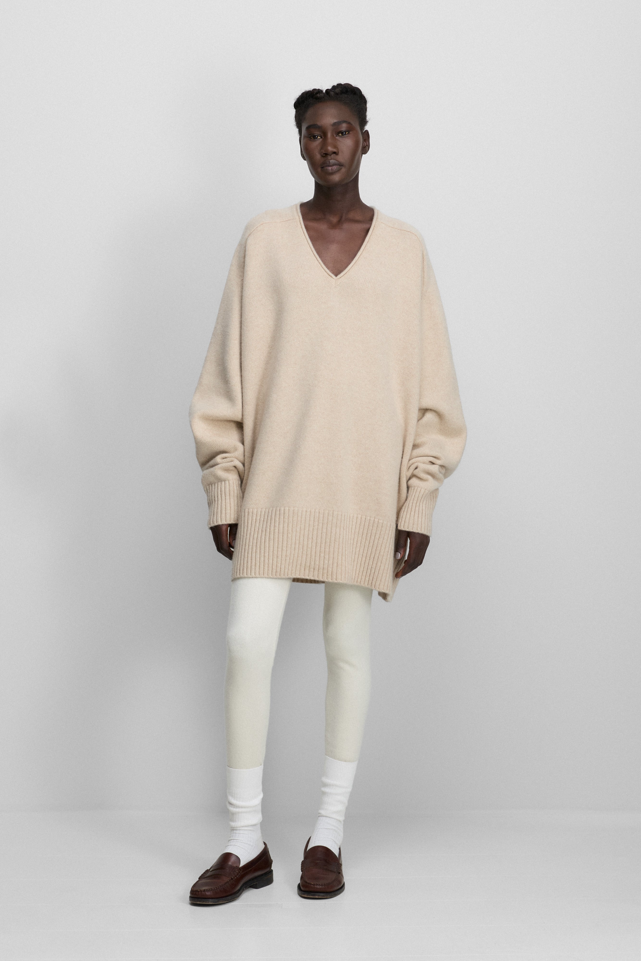 extreme cashmere v-neck sweater oversized – 376 club – extreme