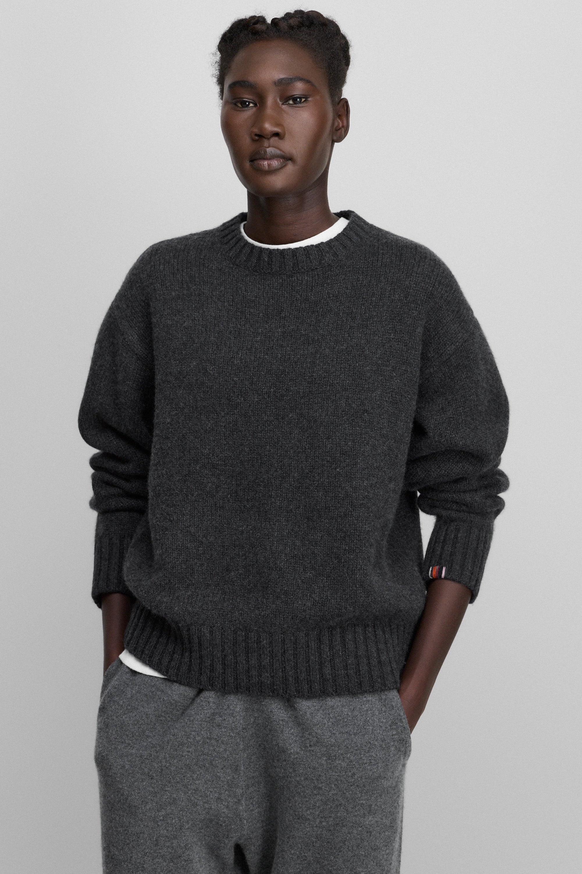 新品未使用　EXTREME CASHMERE short pullover extreme cashmere crew-neck sweater pure – 167 please