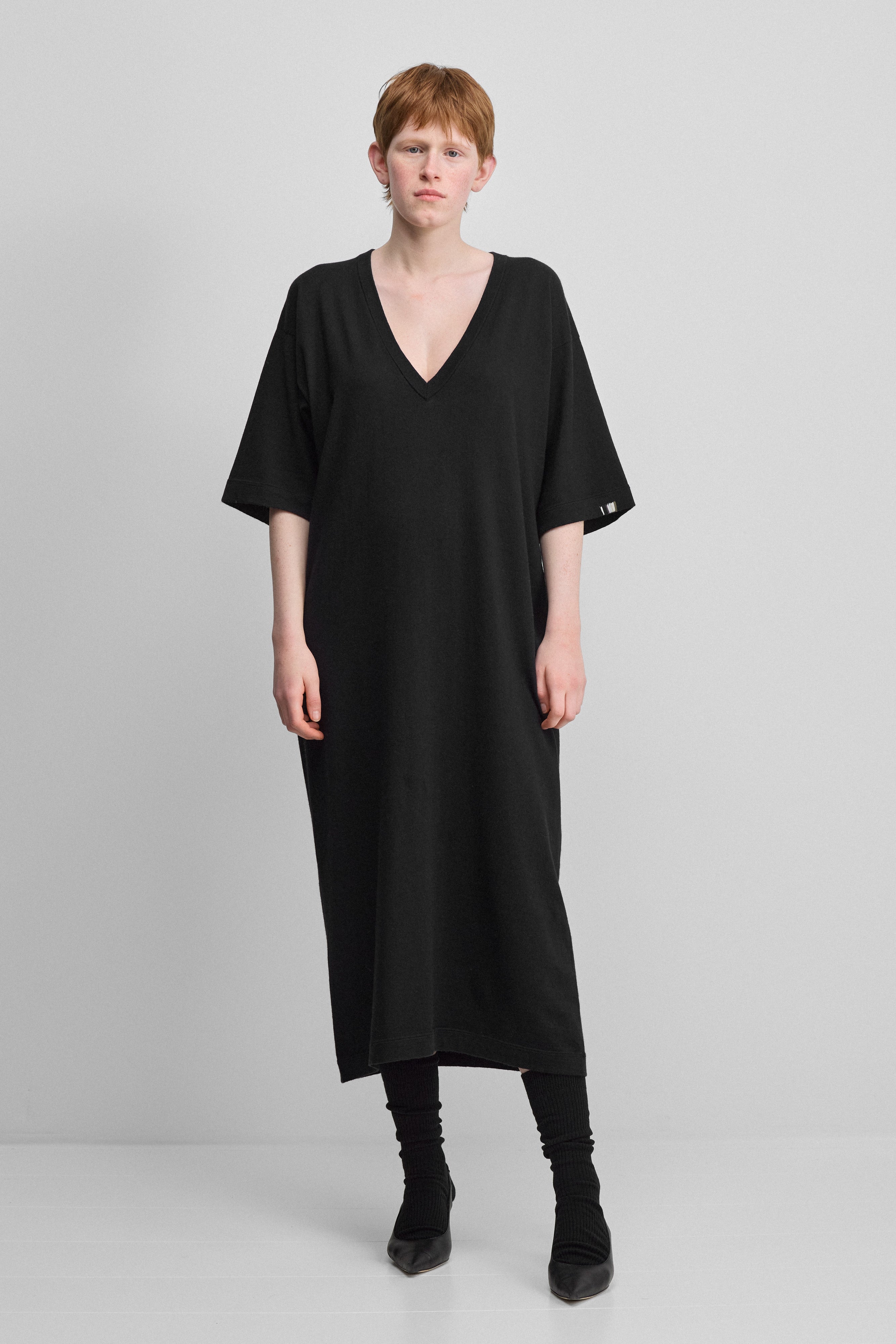 定価5.2万 新品 extreme cashmere laufen ネイビー