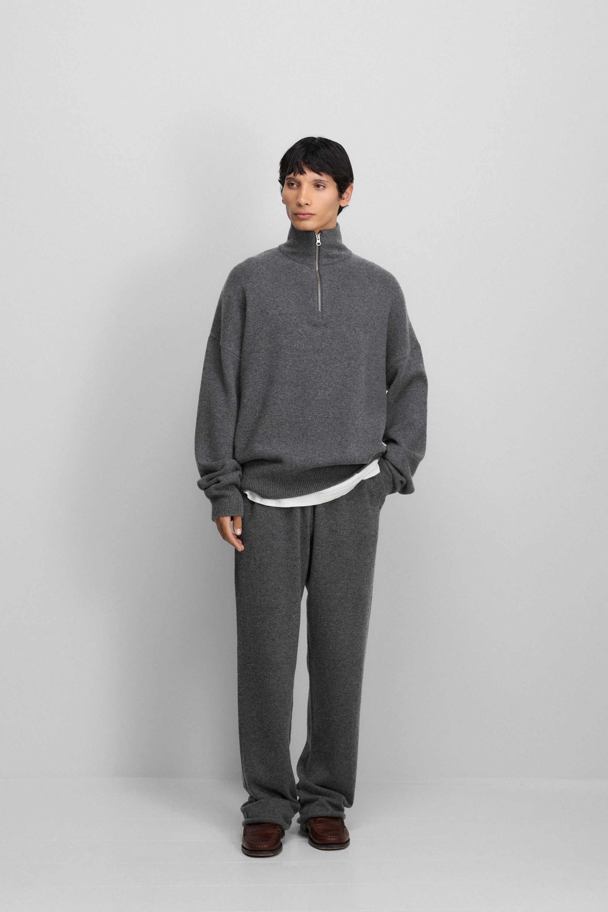 新品未使用　EXTREME CASHMERE short pullover extreme cashmere crew-neck sweater pure – 373 oldie