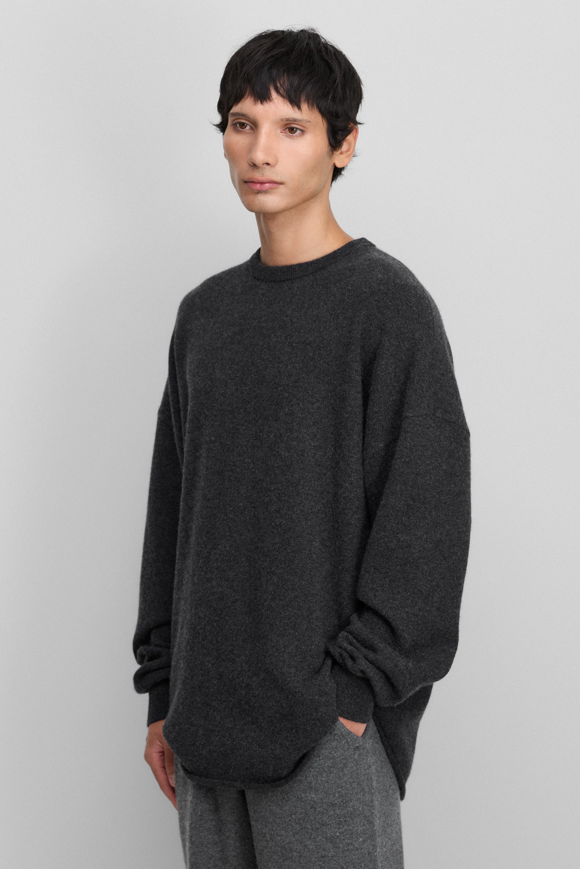 extreme cashmere crewneck sweater unisex – 53 crew hop