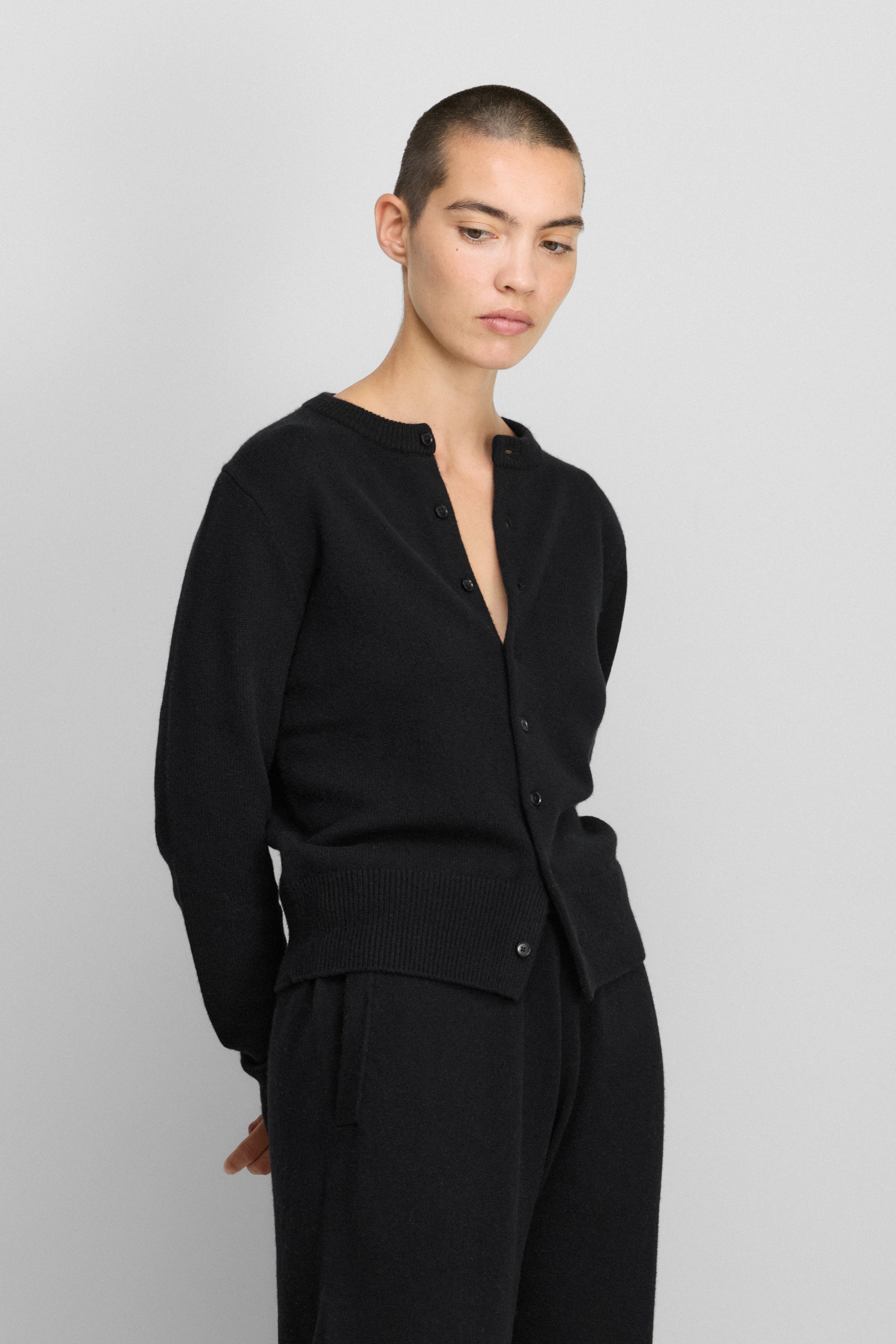 extreme cashmere warm cardigan n435 little lamb – extreme cashmere x