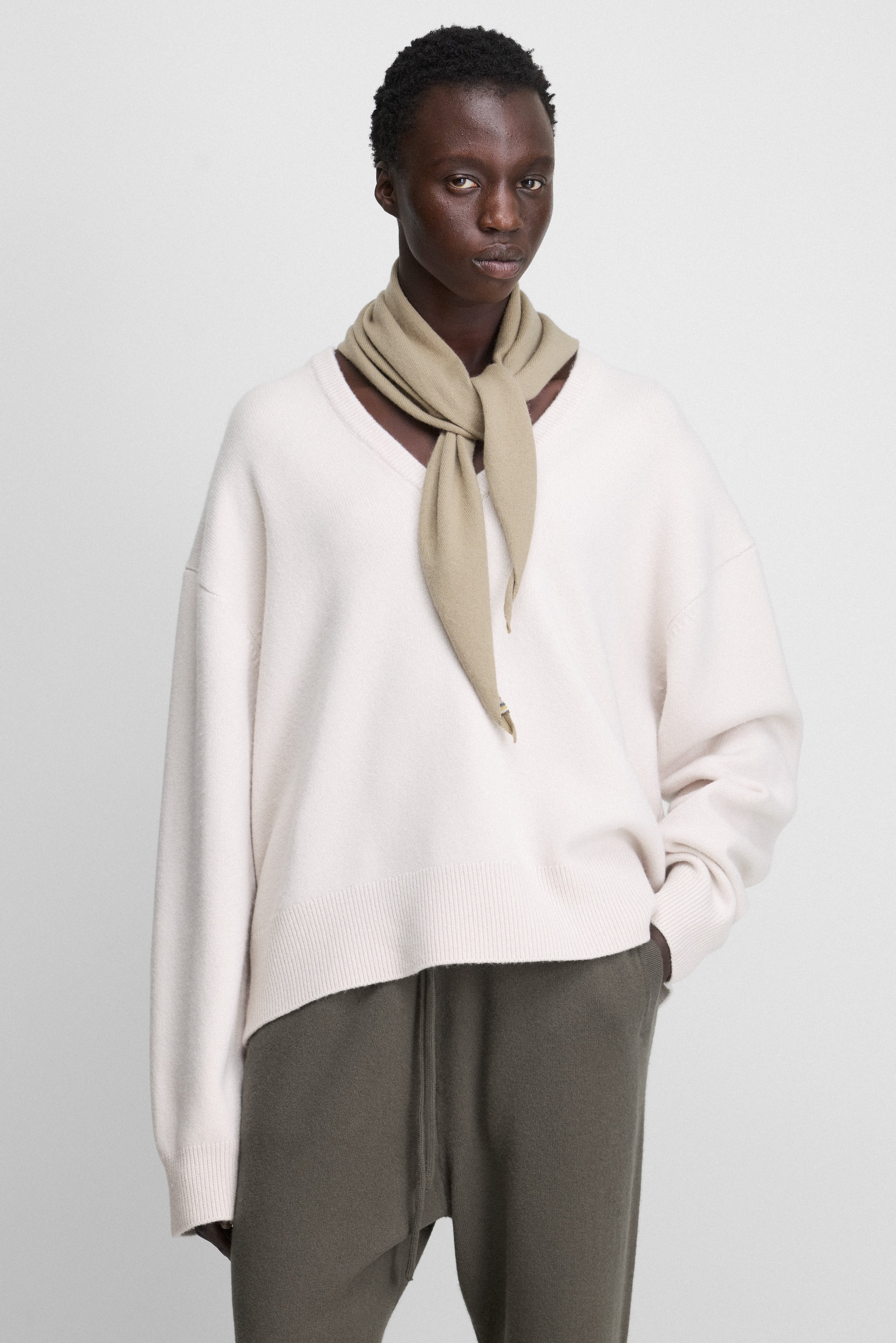 luxury cashmere sweaters unisex – extreme cashmere – extreme