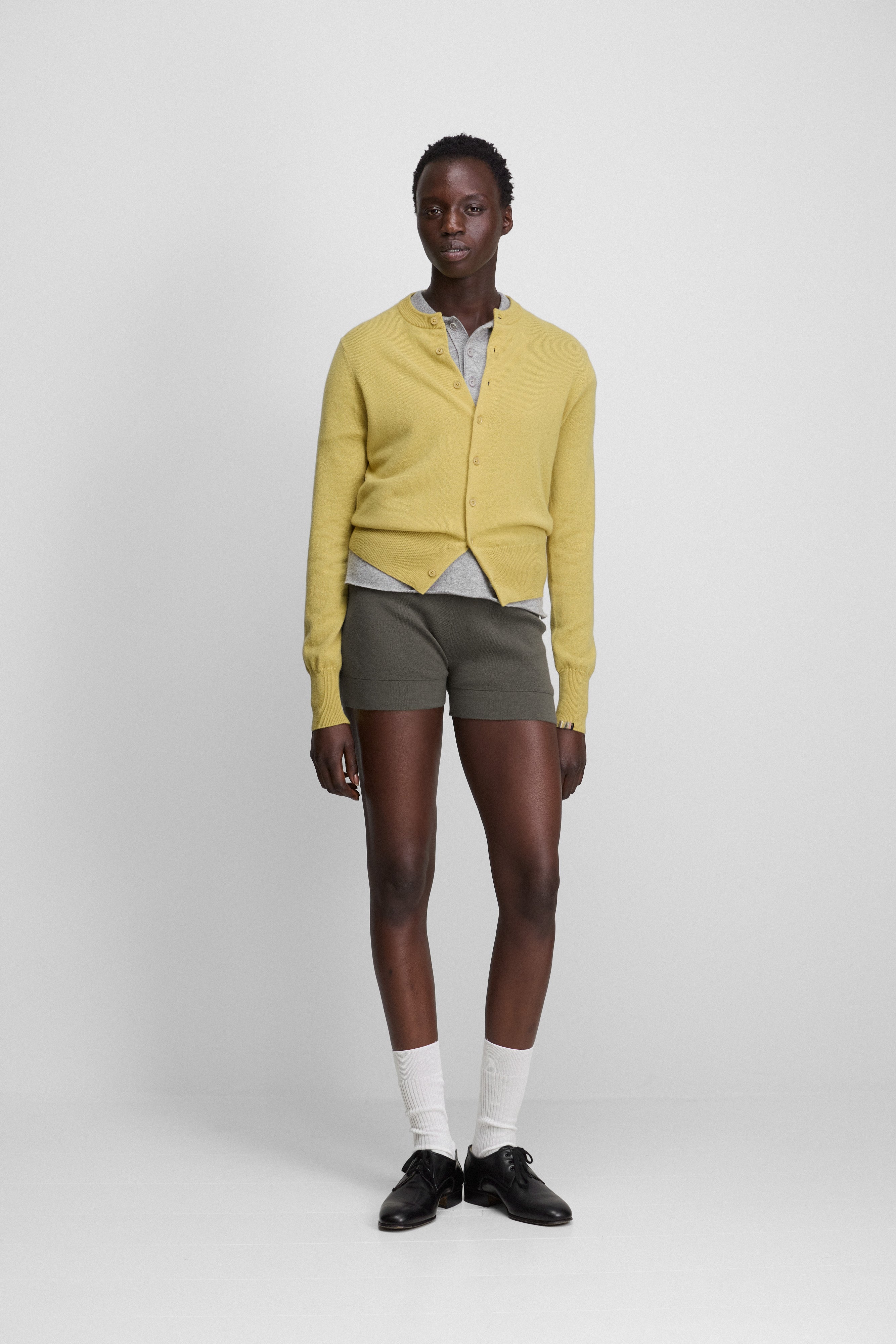 extreme cashmere knit shorts – n450 bummy – extreme cashmere x