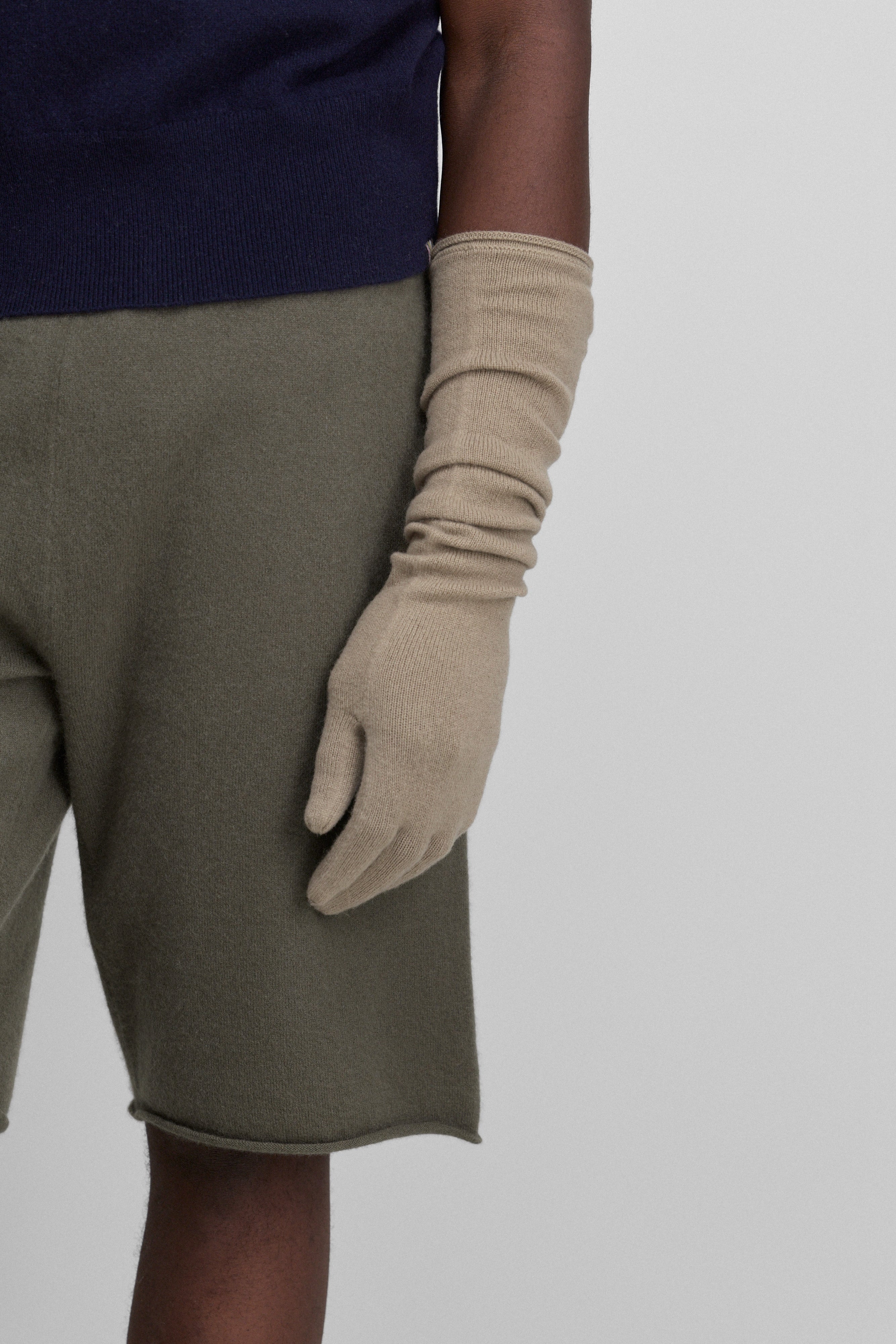 extreme cashmere ロング手袋美品です♪ extreme cashmere(エクストリームカシミヤ)】 OPERA GLOVES