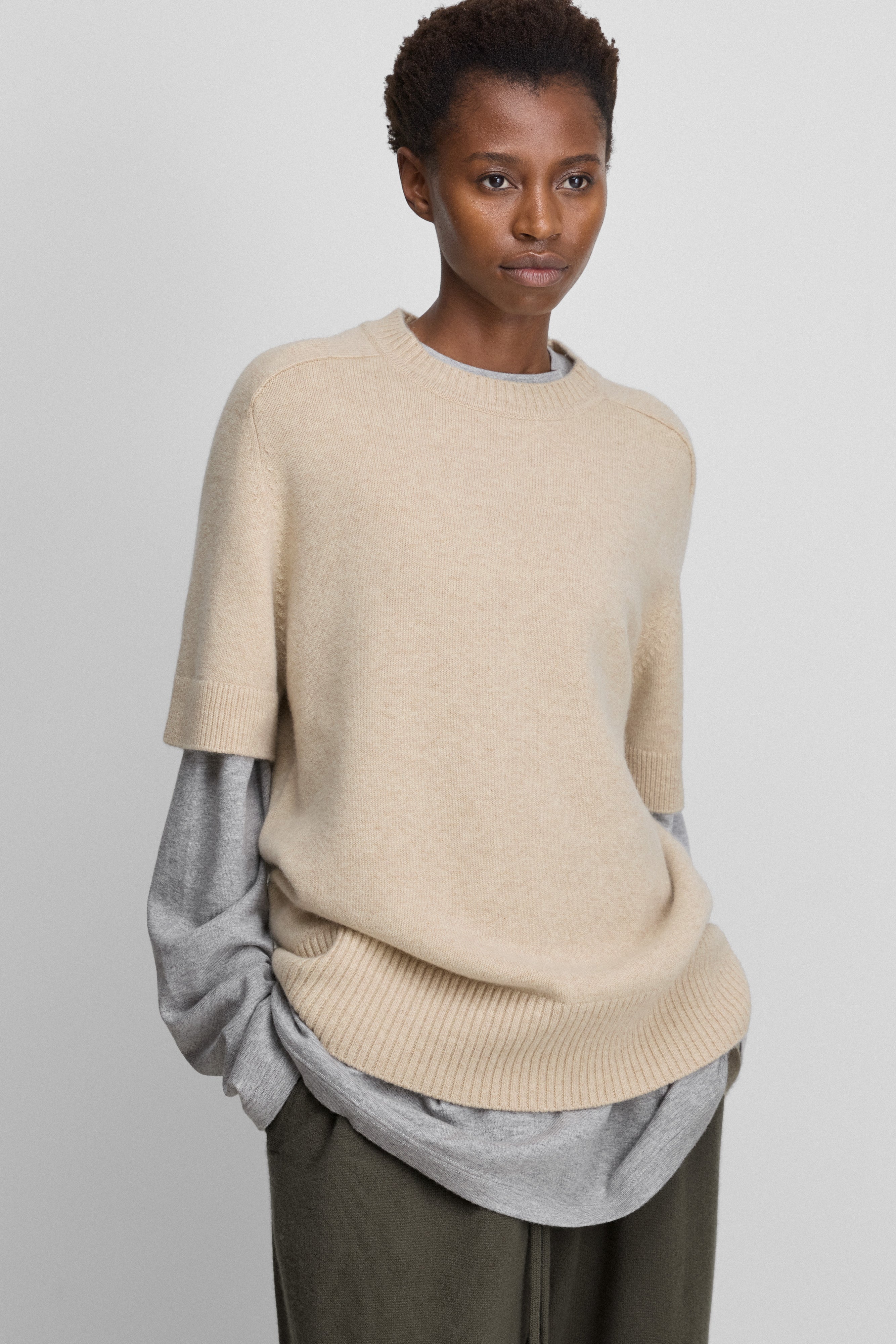 extreme cashmereニットポロシャツベージュ extreme cashmere polo-neck sweater – 199 alligator – extreme