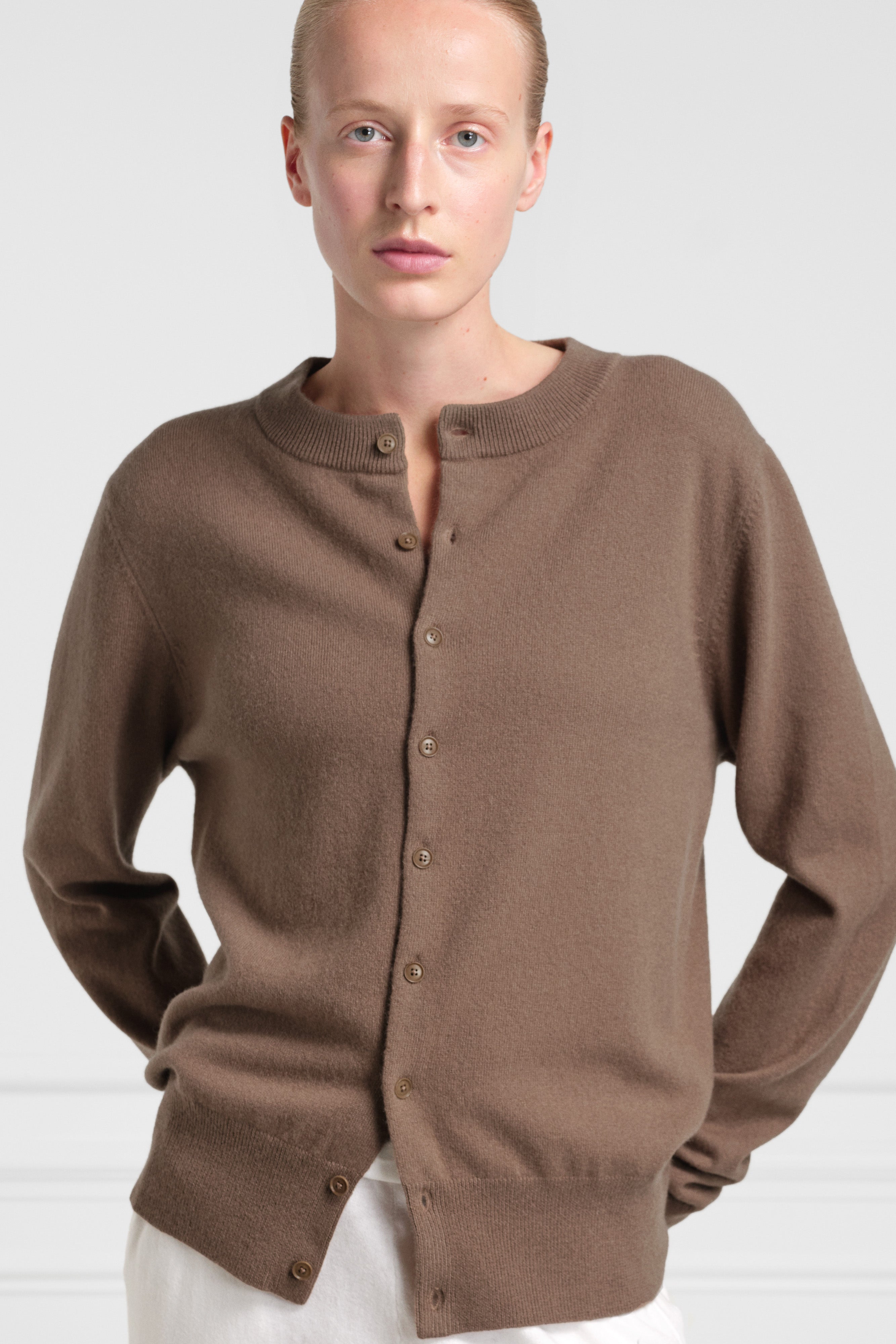 extreme cashmere cardigan crew button up 354 be cardi