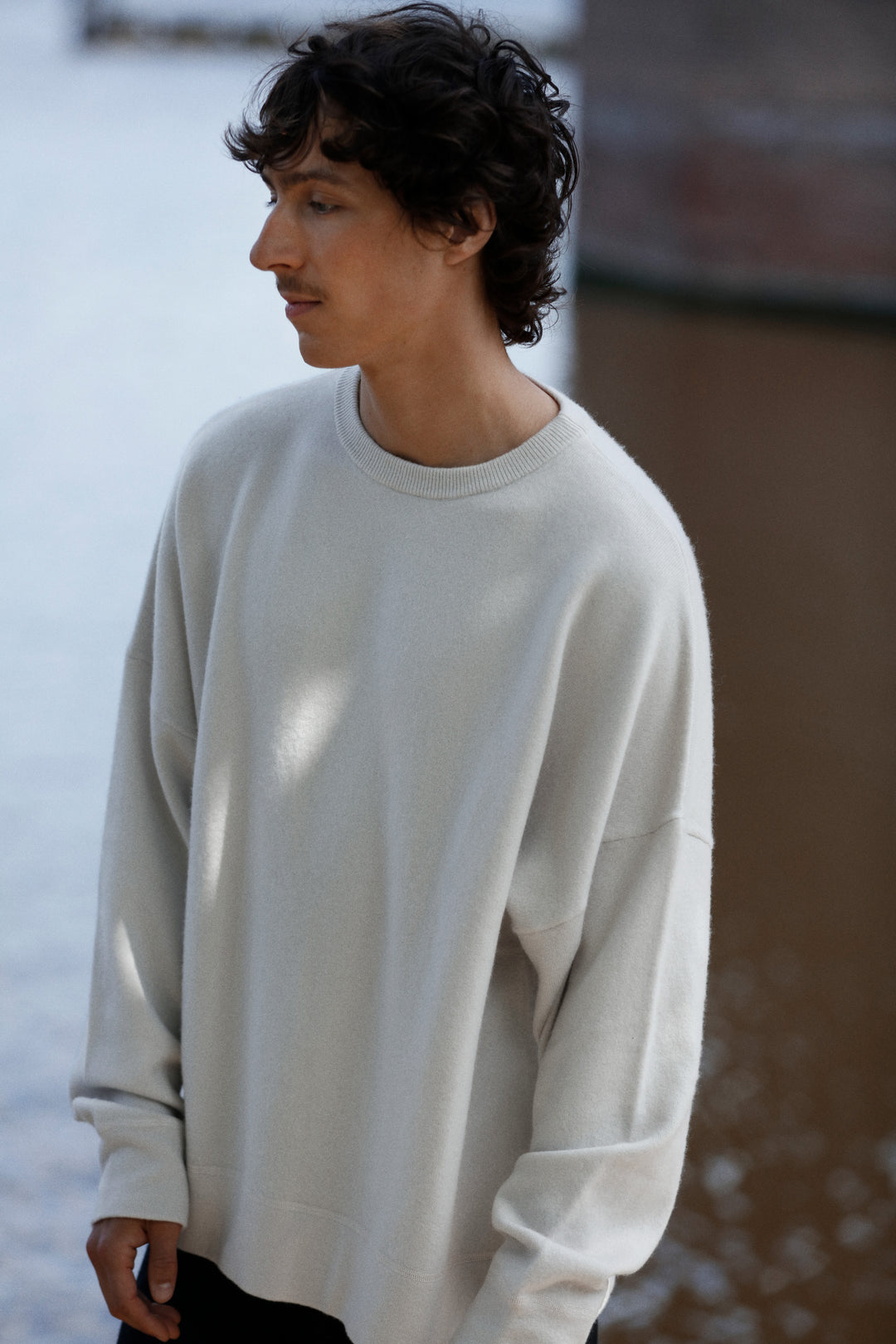 Extreme Cashmere Bicolor Cashmere Sweatshirt